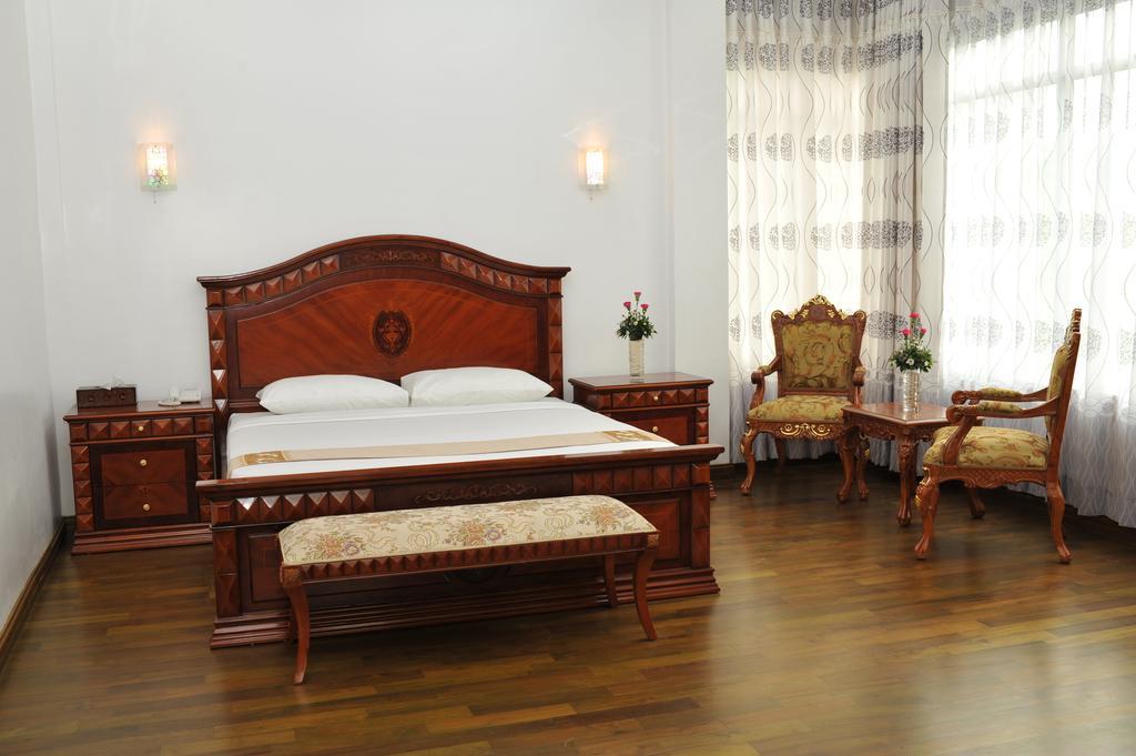 Palm Spring Resort Yangon Cameră foto